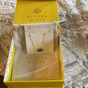 Brand new Kendra Scott necklace.